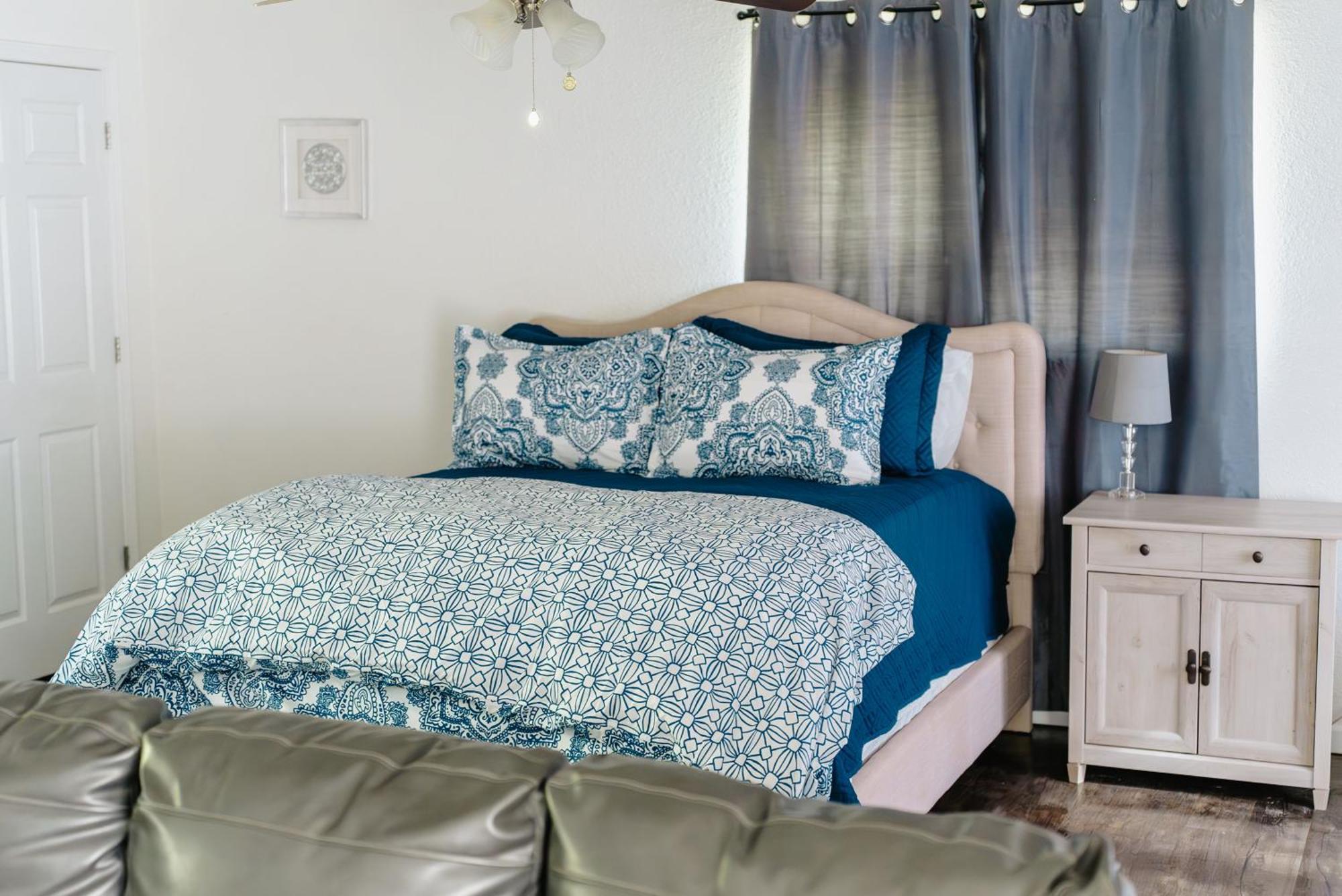 Anchor Inn And Suites Jamestown Extérieur photo